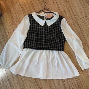 BloomChic Black and White Houndstooth Blouse